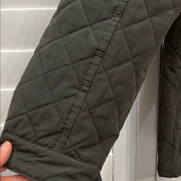 Army Green Quilted Jacket - Picture 7 of 9